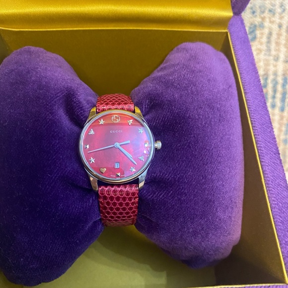 27mm Gucci G-Timeless Red Mother of Pearl Lizard Leather YA126584 - Picture 7 of 10